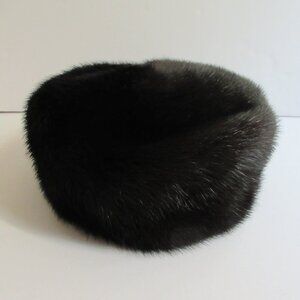 Boutique Kate's Canada Black Genuine Fur Pillbox Hat Size Medium Vintage